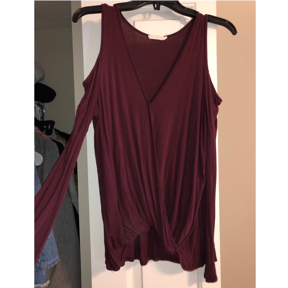 Shoulder Cut Our Lush Top